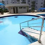 Lagoa Quente Flat Service Apart